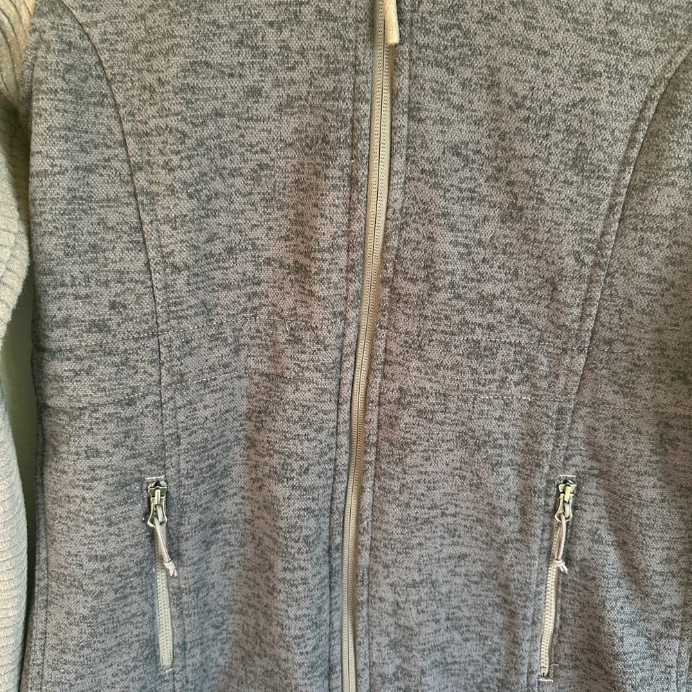 The North Face Women's Charcoal Ribbed  Hooded Jacket - Picture 6 of 7
